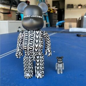 Marc Jacob’s BearBrick Set